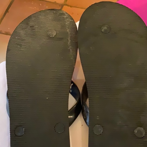 Disney Flip flops - Picture 7 of 7